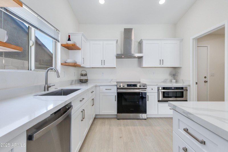 Kitchen 2