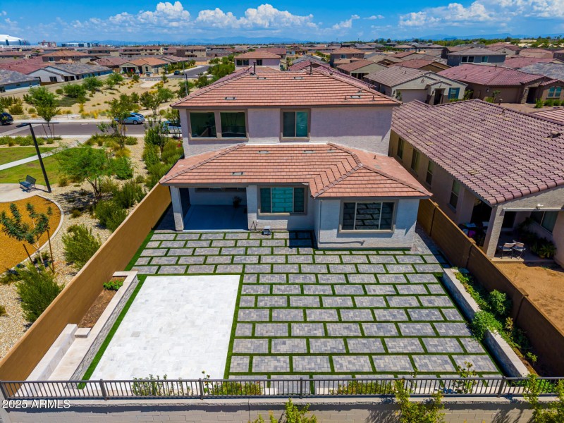 Amazing Truf inlay backyard with patio