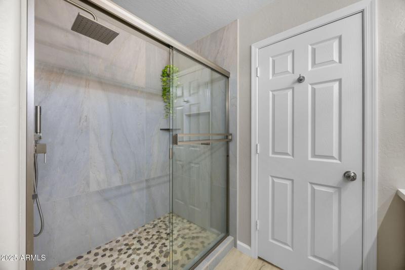 29-web-or-mls-43760-w-magnolia-rd