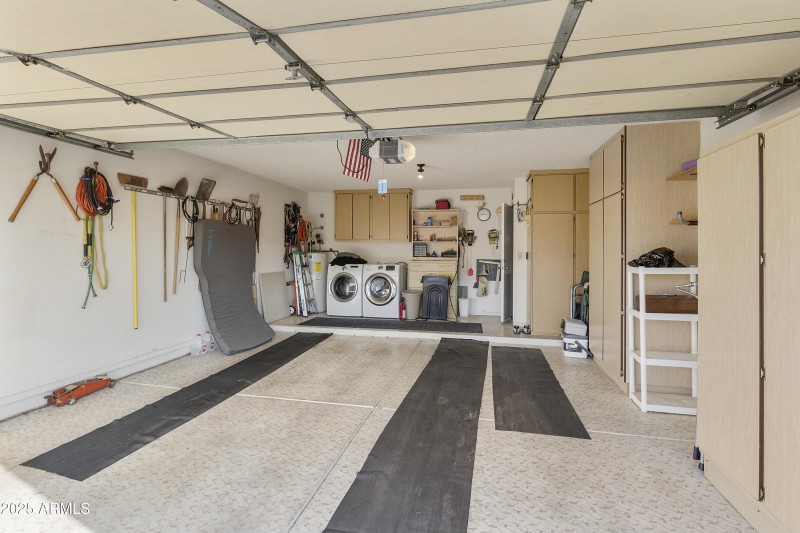 Large 2 stall garage