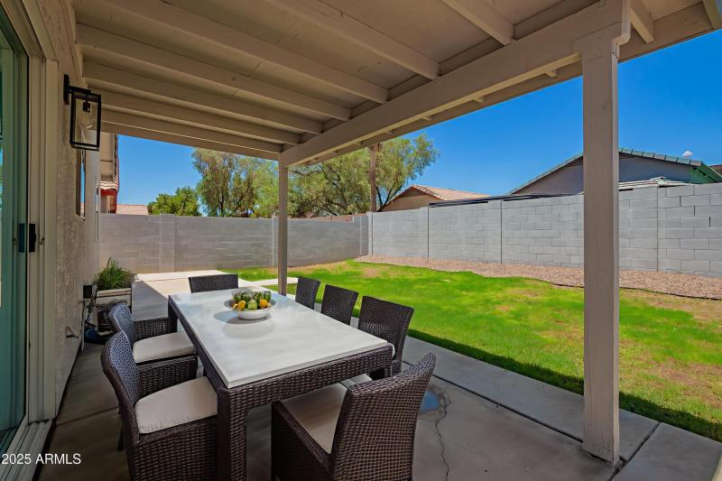 25-Zachary - Outdoor - Modern - 2