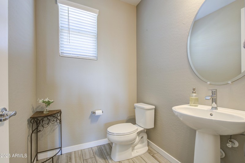Half Bath-pic 1