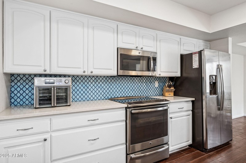 Ample Cabinet & Counter space