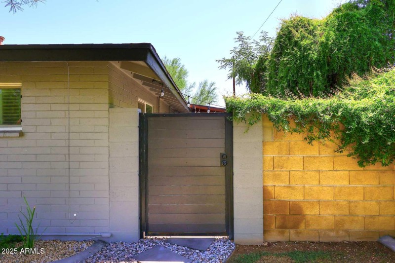 Side Yard Gate