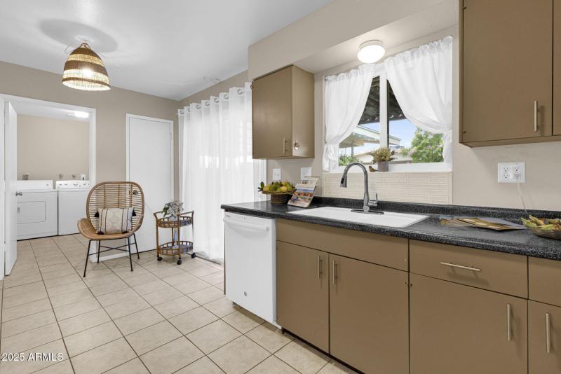 18-web-or-mls-368A9585