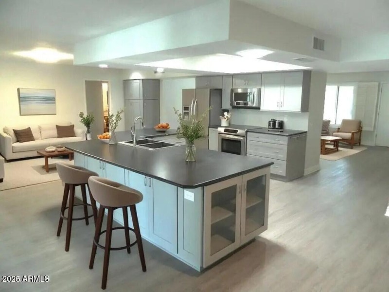 BURTON AI KITCHEN PIC