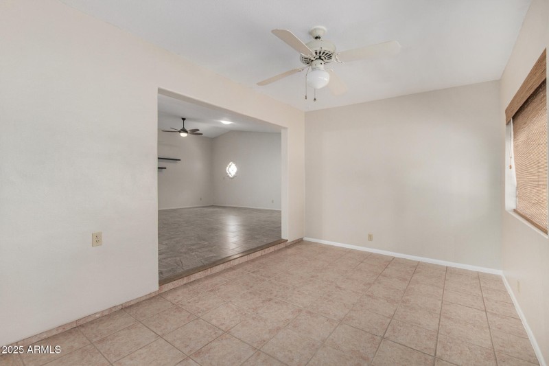 additional sitting/living area