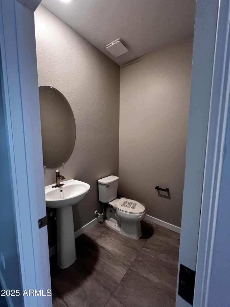 MV Lot 43 - Powder Room