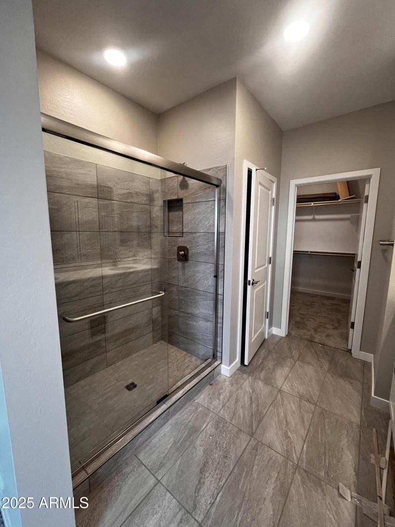 MV Lot 43 - Primary Walk-in Shower