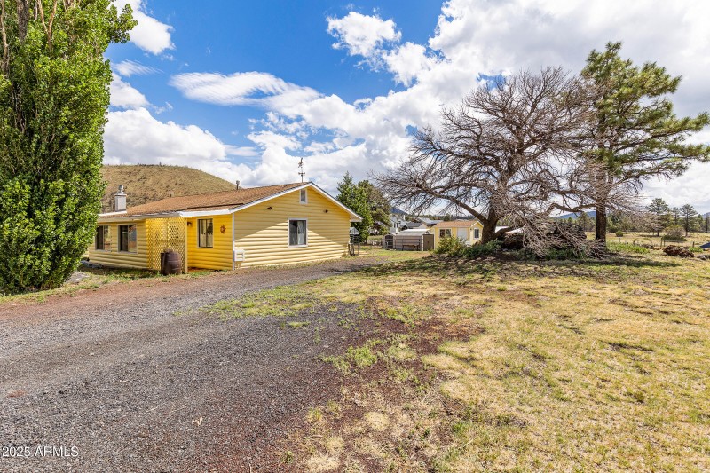 5850 E Girls Ranch Rd-16