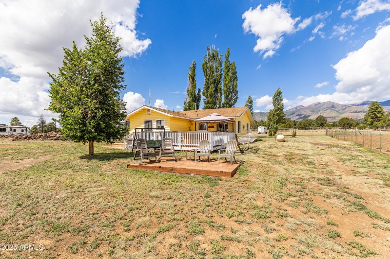 5850 E Girls Ranch Rd-18