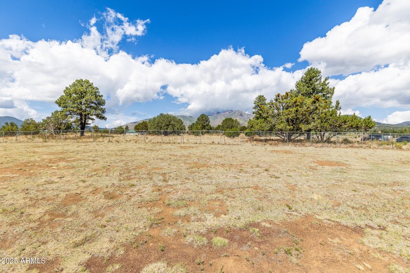 5850 E Girls Ranch Rd-45