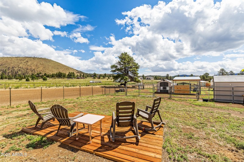 5850 E Girls Ranch Rd-51