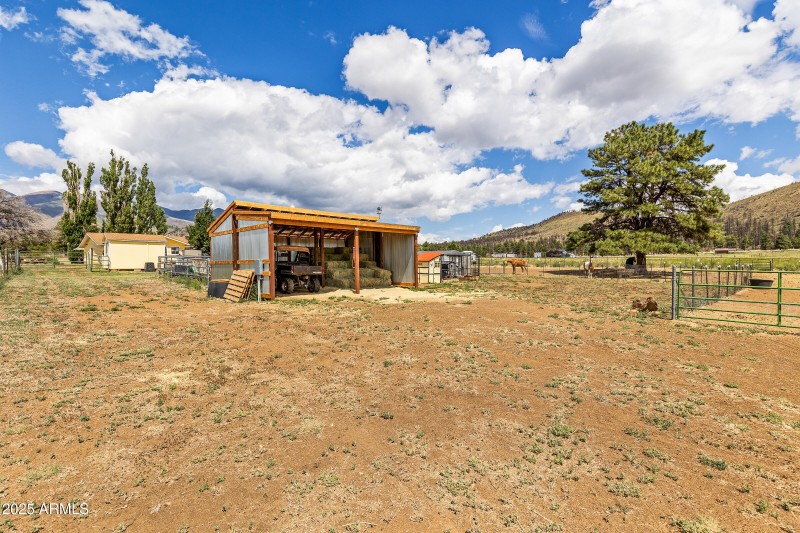 5850 E Girls Ranch Rd-57