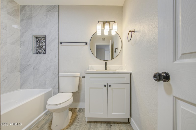 Bathroom 2-pic 1