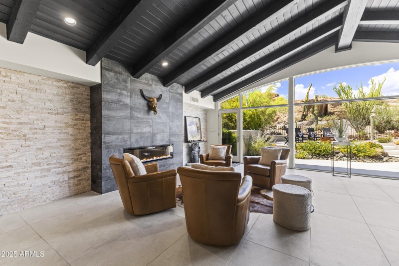 Seemless Indoor Outdoor Living