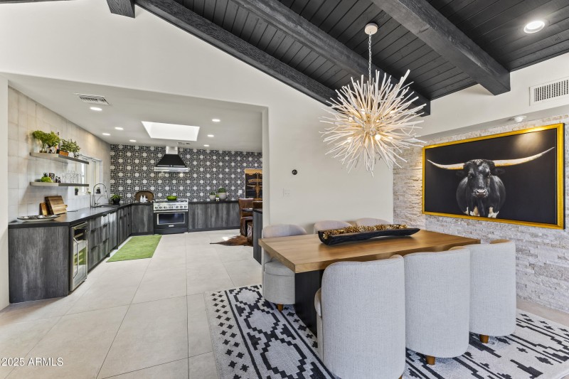 Desert Modern Lodge