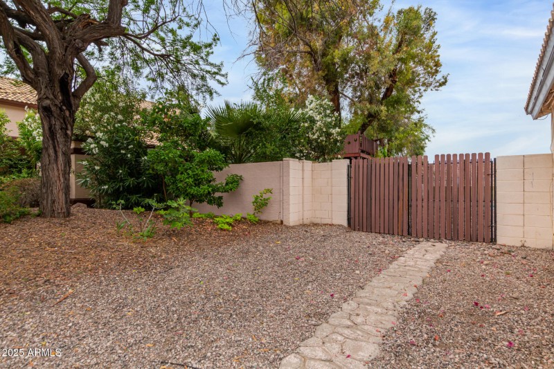 RV Gate