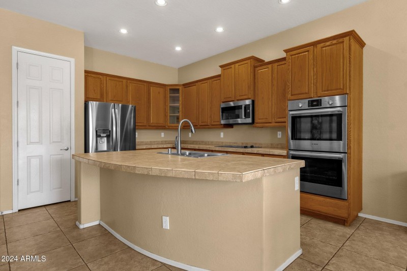 Kitchen 3