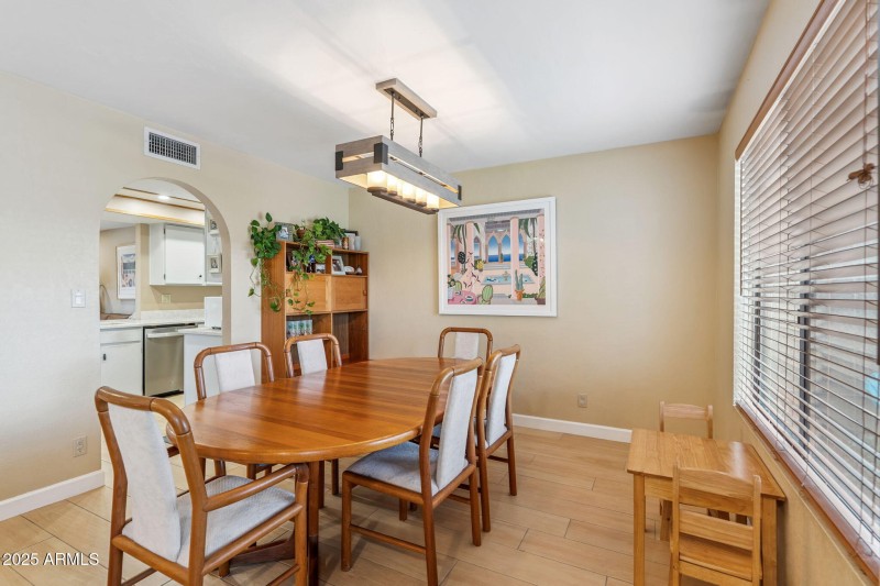 Formal Dining