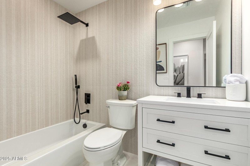 Modern Full Bath with Tub