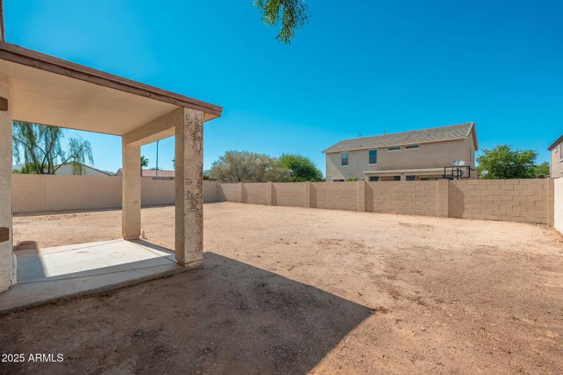 18064 W ACAPULCO Lane