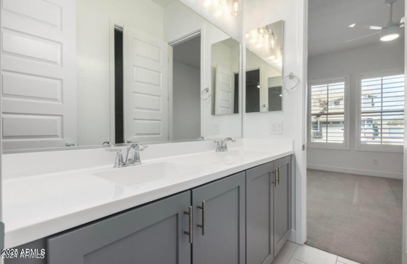 bathroom1