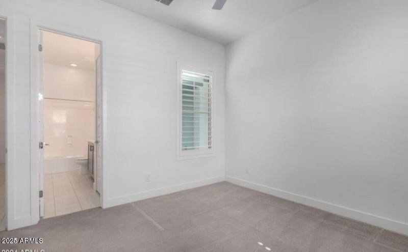 bedroom3 bath
