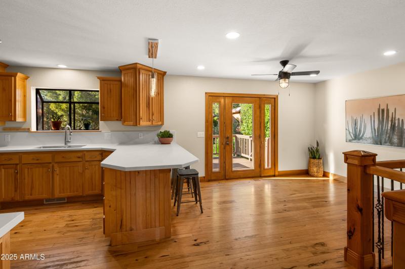 Kitchen and DiningRoom