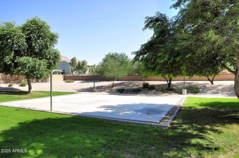 Sierra Verde Sports Court