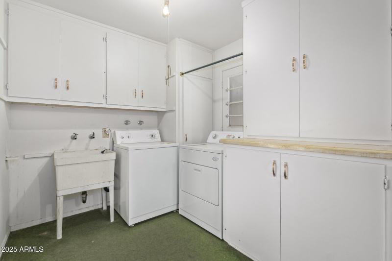 31 - Whispering Lake