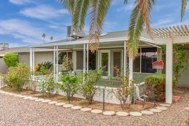 35 - Whispering Lake