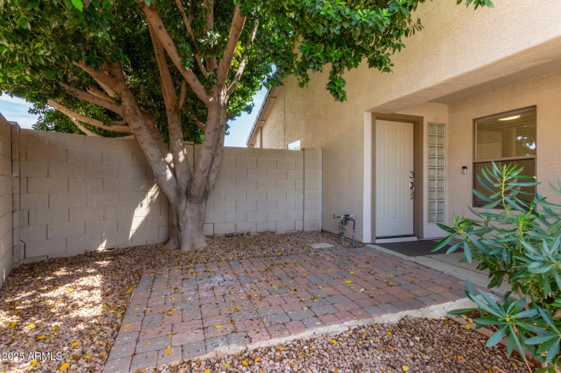 Courtyard Sitting Area