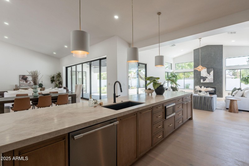 21-web-or-mls-55th-21