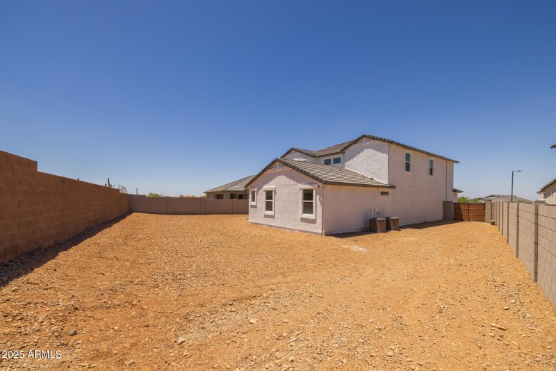 34)BACK OF HOME