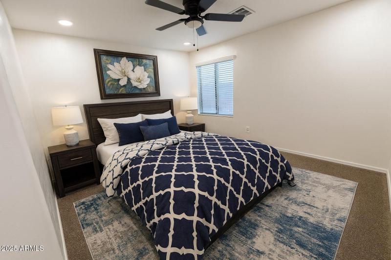 e919f669-6705-490e-b635-43d2ac94793e