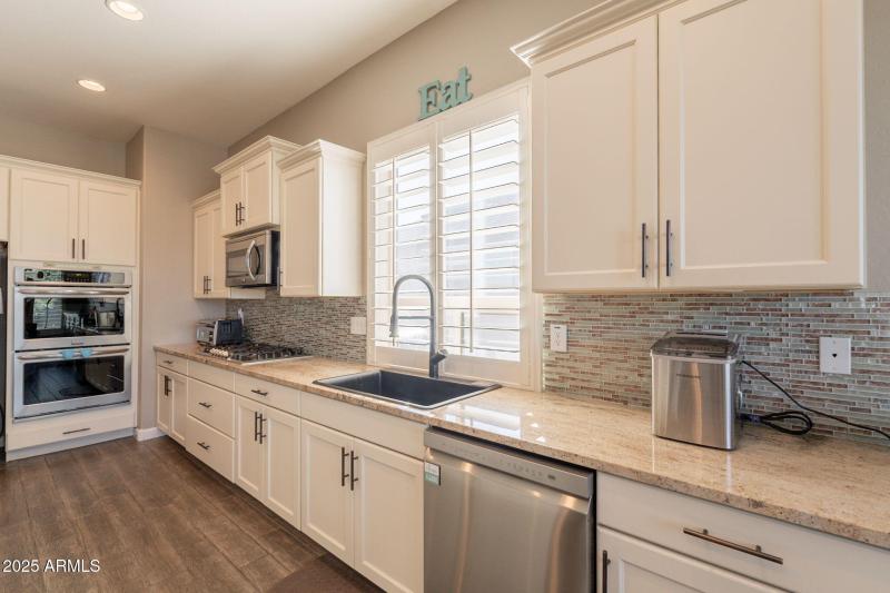 20-web-or-mls-Raven-20