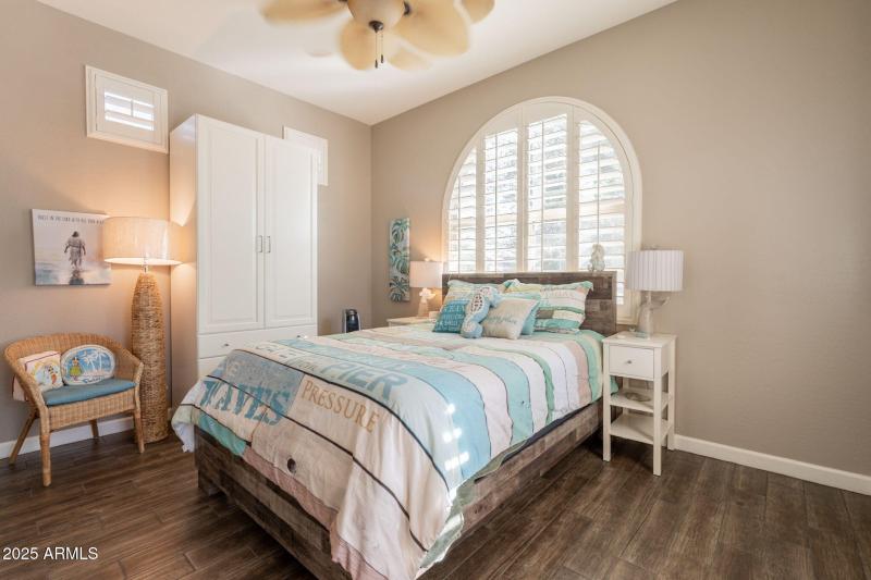 30-web-or-mls-Raven-30