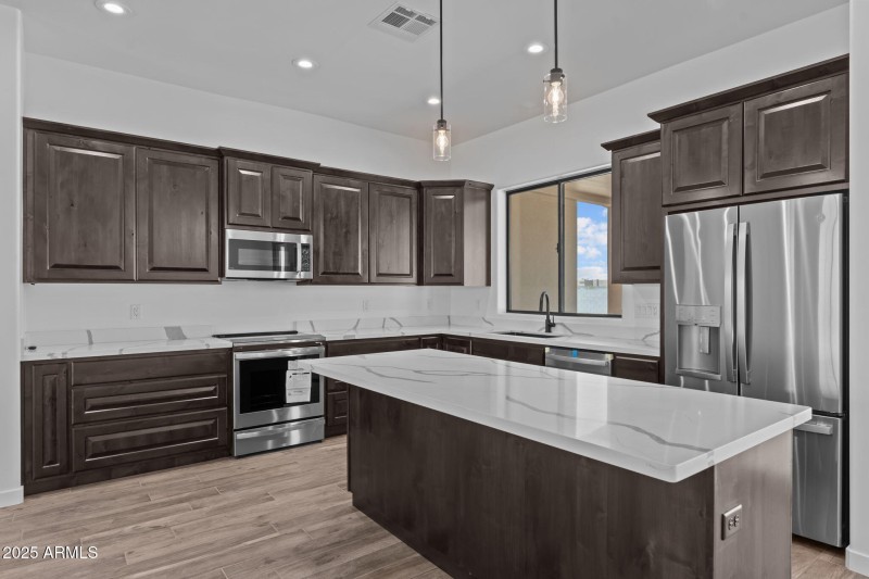 12-web-or-mls-DSC09436