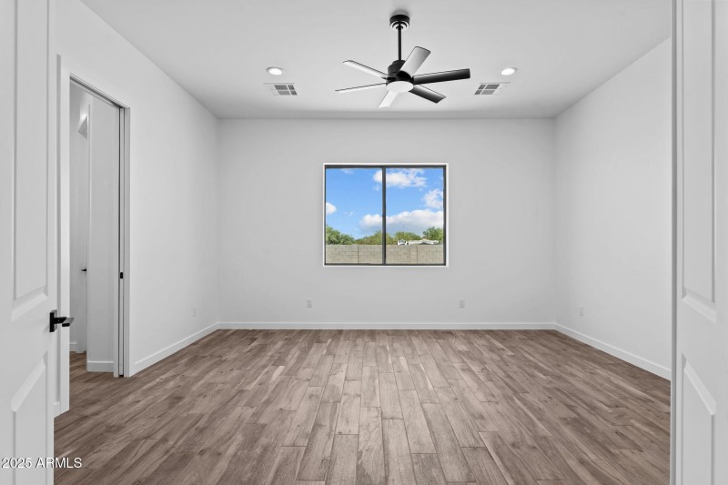 17-web-or-mls-DSC09461