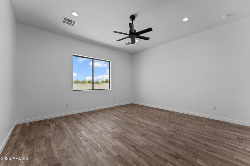 19-web-or-mls-DSC09471