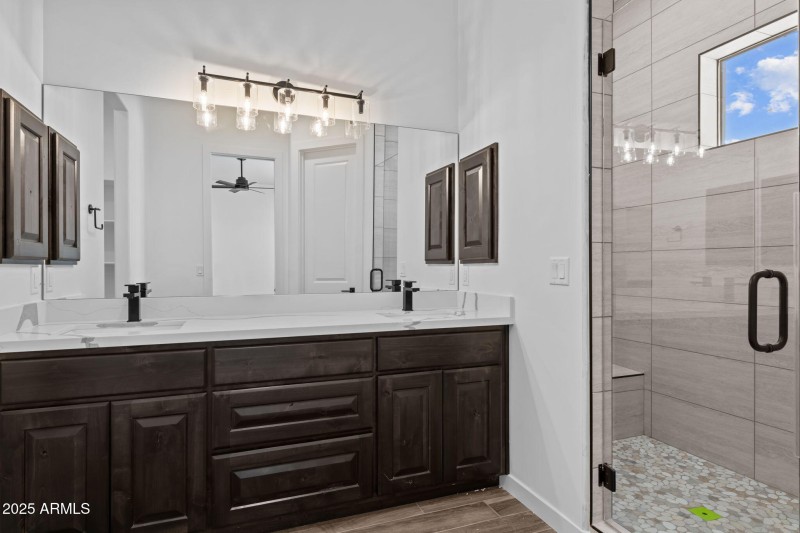 21-web-or-mls-DSC09481