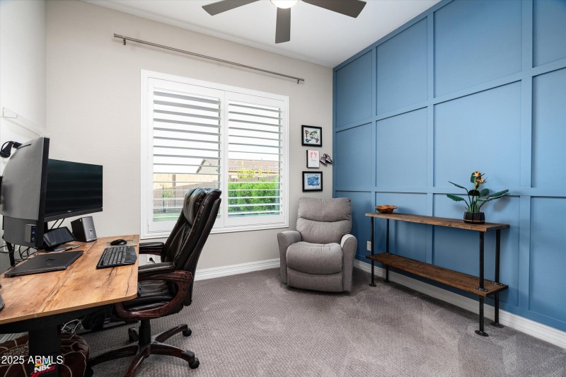 28-3727 E Fargo St (28 of 68)