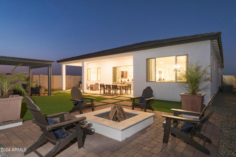 SAMPLE BACK YARD