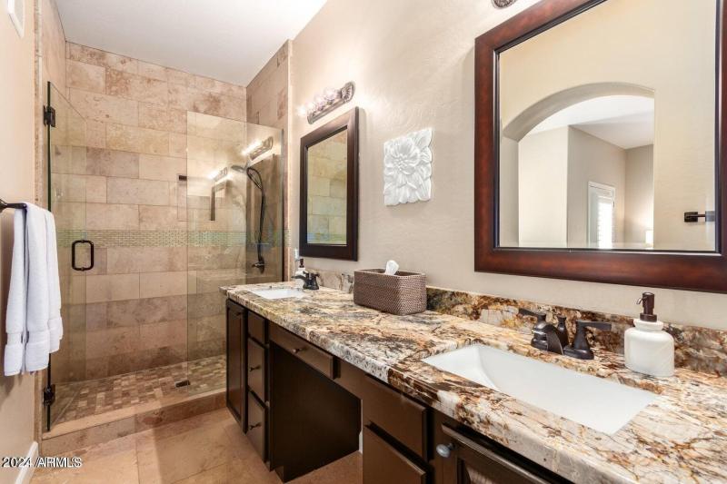 15-First master suite