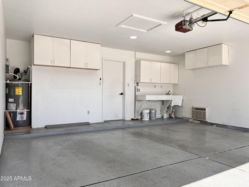 Garage (1)