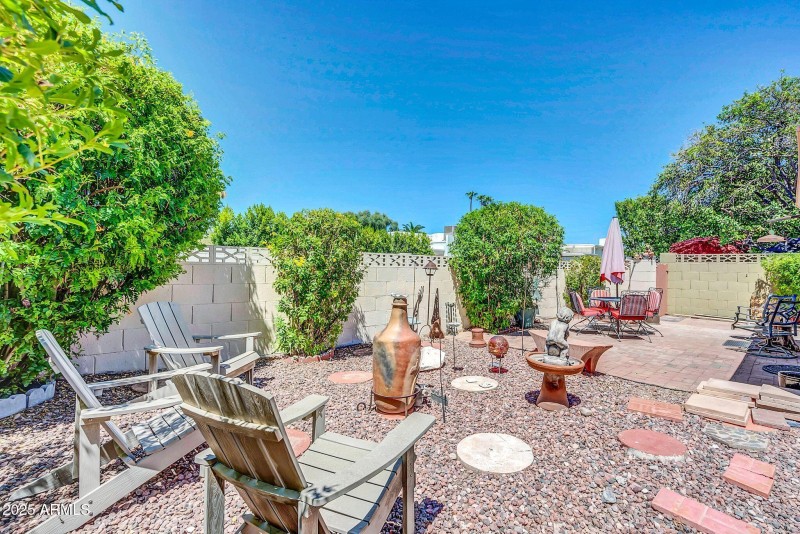 6278 E Catalina Dr-48