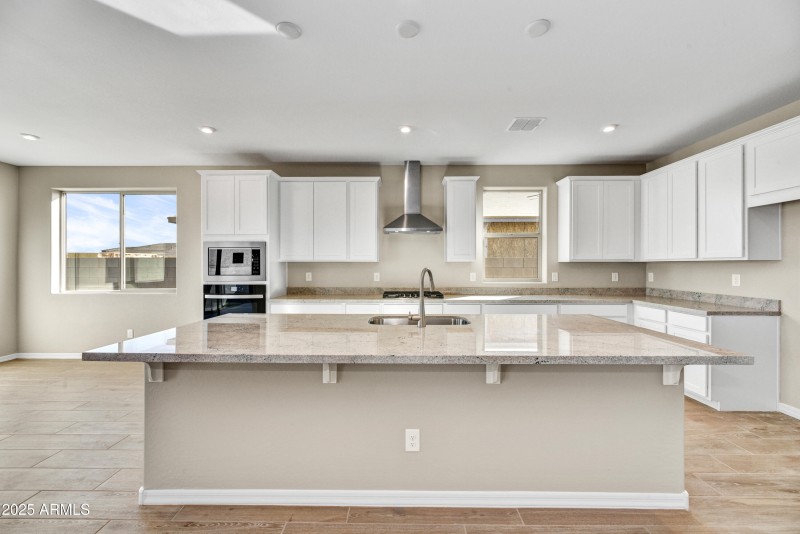 10-Kitchen