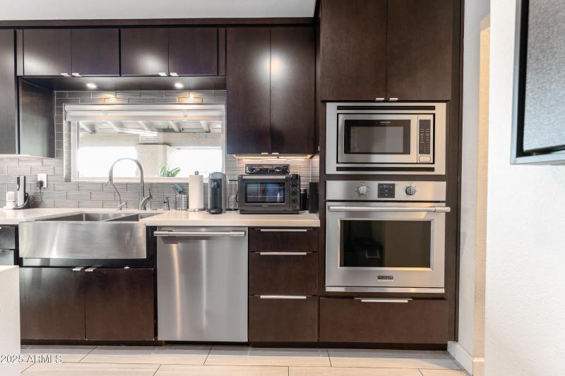 Kitchen05