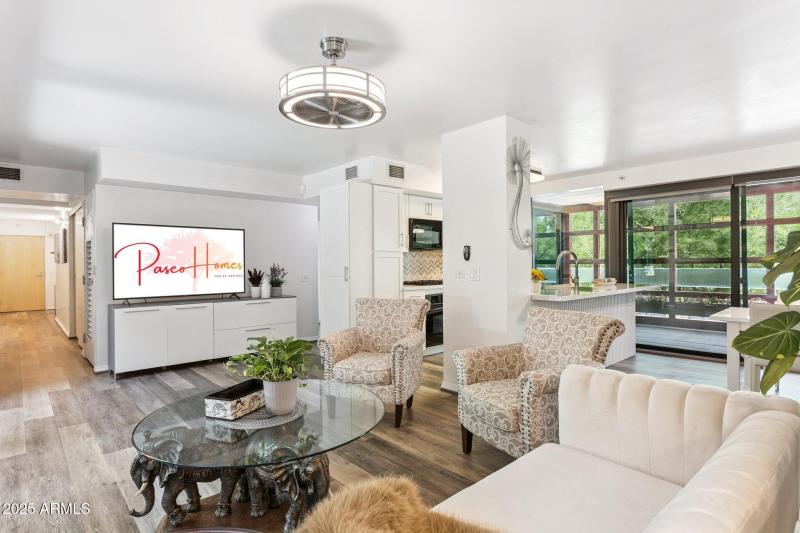 4-web-or-mls-4808-n-24th-st-unit-208